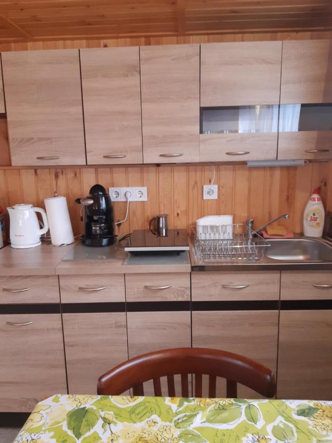 Mátyás Apartman Tard Exterior foto